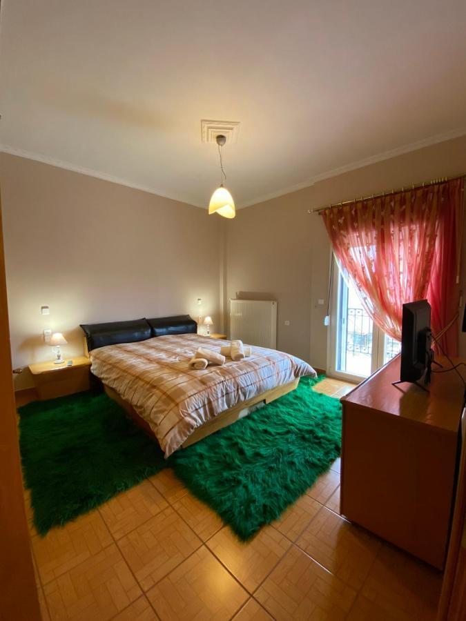 Sitara'S House Apartment Karpenísion Екстериор снимка